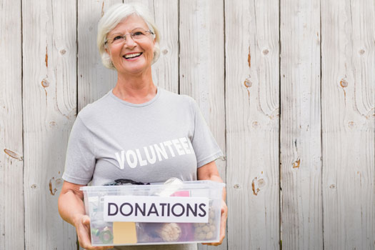 5 Reasons to Volunteer in the Senior Years in Anchorage, AK